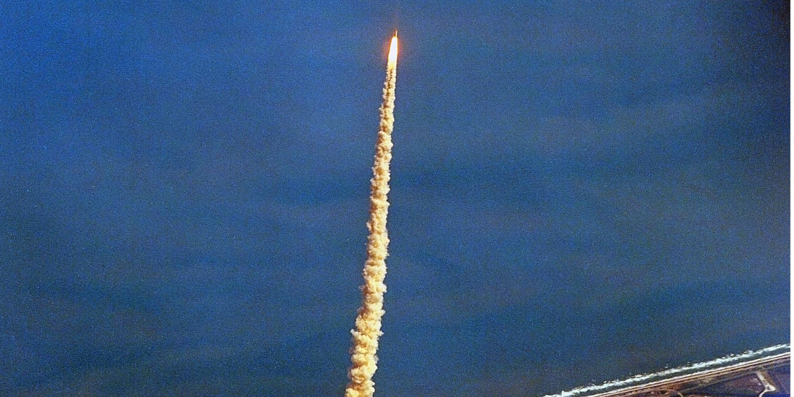 February 1st: Space Shuttle Columbia Burned Apart